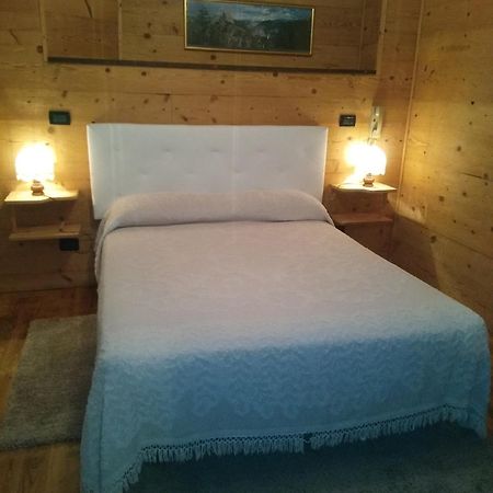 Albergo Martinet Vernante Zewnętrze zdjęcie