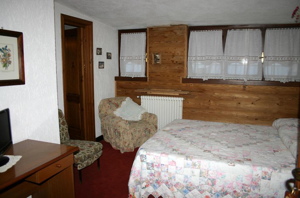 Albergo Martinet Vernante Zewnętrze zdjęcie